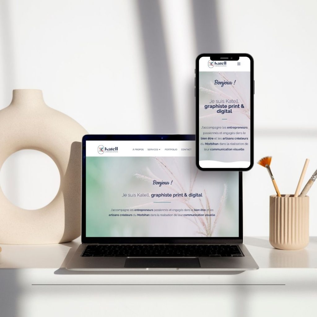 présentation site internet sur ordinateur et mobile, Katell communication, graphiste freelance